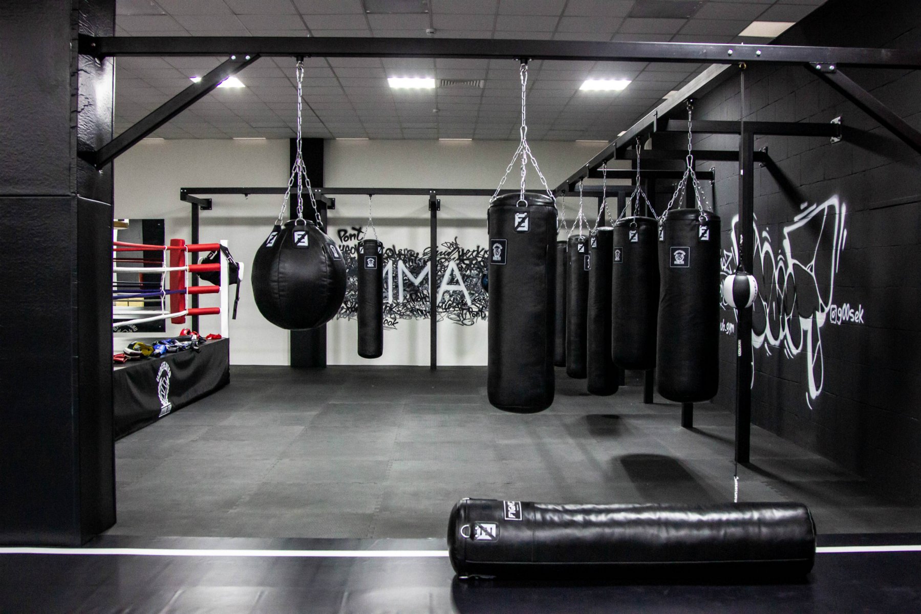 UNDEFEATED BOXING GYM. fitness.gde-luchshe.ru. 